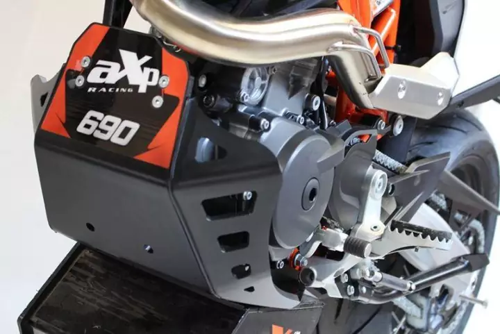 ... ersetzt in AX1696 ... AXP Motorschutz Skid Plate Xtrem lang  KTM 690 15-22 / Husqvarna 701 15-22