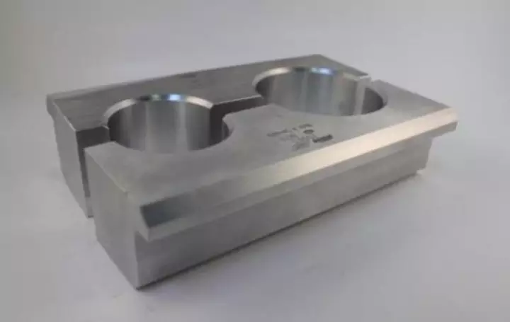 WP Klemmblock Ø43/57