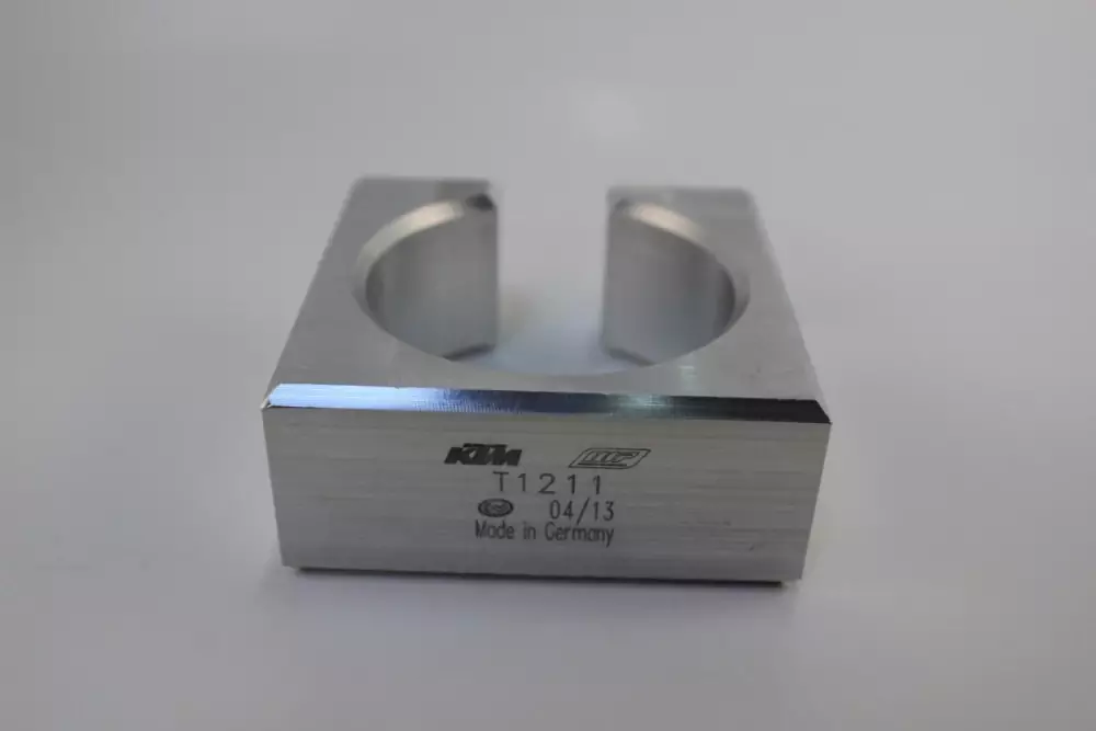 WP OEM - KLEMMBLOCK FÜR ROHR D=54MM