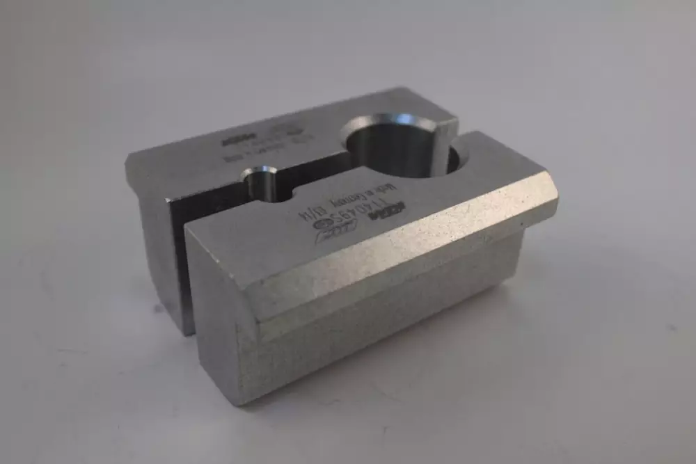 WP OEM - KLEMMBLOCK 4CS WP OEM - KLEMMBLOCK 4CS